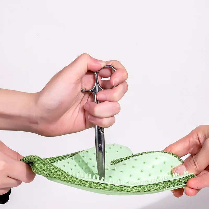 Silicone Gloves and Pet Hair Removal Brushes